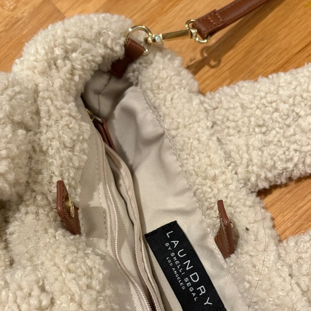 Laundry By Shelli Segal Women’s Cream Sherpa Shoulder Bag